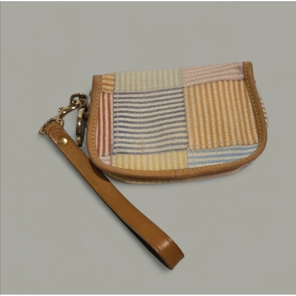 Dooney & Bourke Plaid Coated Canvas Leather Snap Blue‎ Duck Seersucker Wristlet